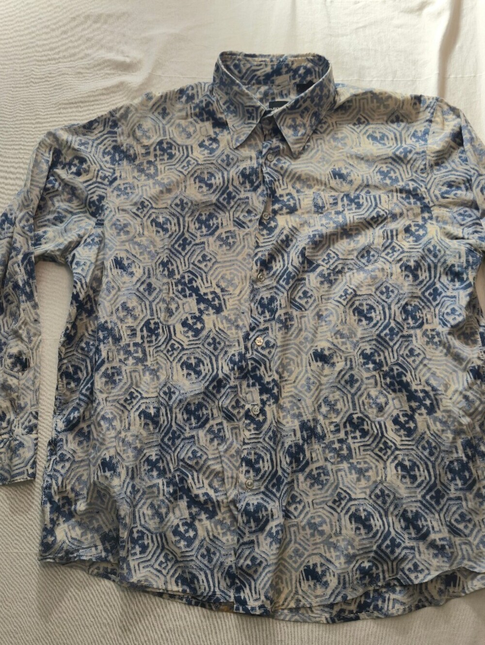 Hugo Boss Men's Blue and White Patterned Long Sleeve Shirt XXL